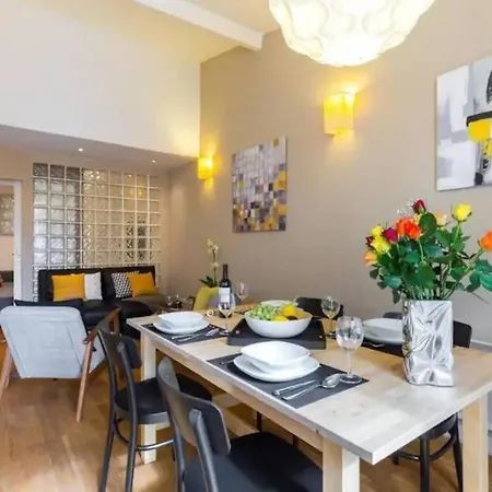 Appartamento Historic Penthouse, Steps To Villefranche-sur-Mer